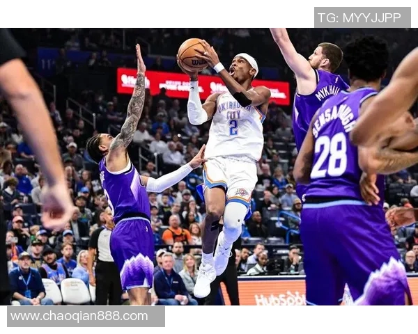 爵士主场击败雷霆，取得系列赛领先：勇气与实力的完美结合